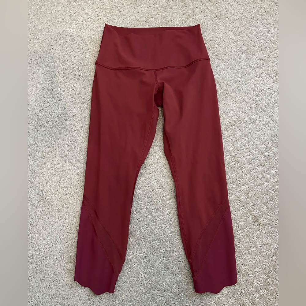Lululemon Wunder Under Scallop High Rise Crop 23”